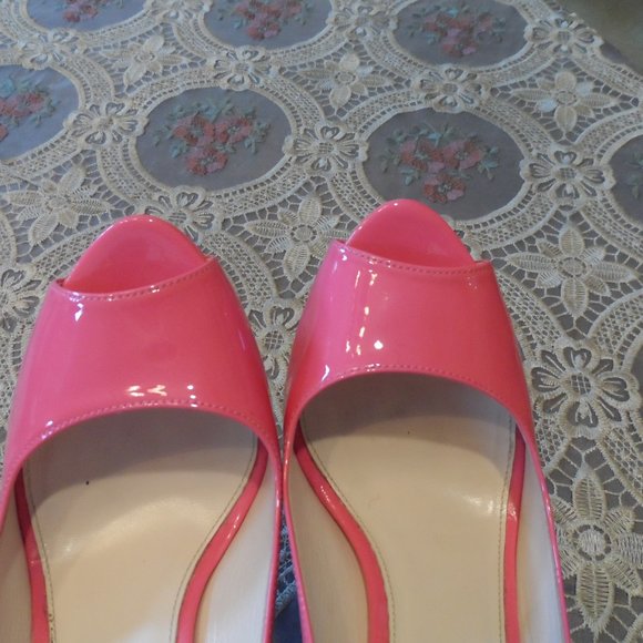 Prada Rose Pink Patent Leather Peep Toe Platform Heels Size 38B - Picture 9 of 16